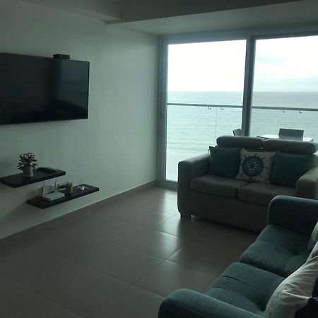 Resort Playa Azul Departamentos frente al mar Tonsupa Habitación foto